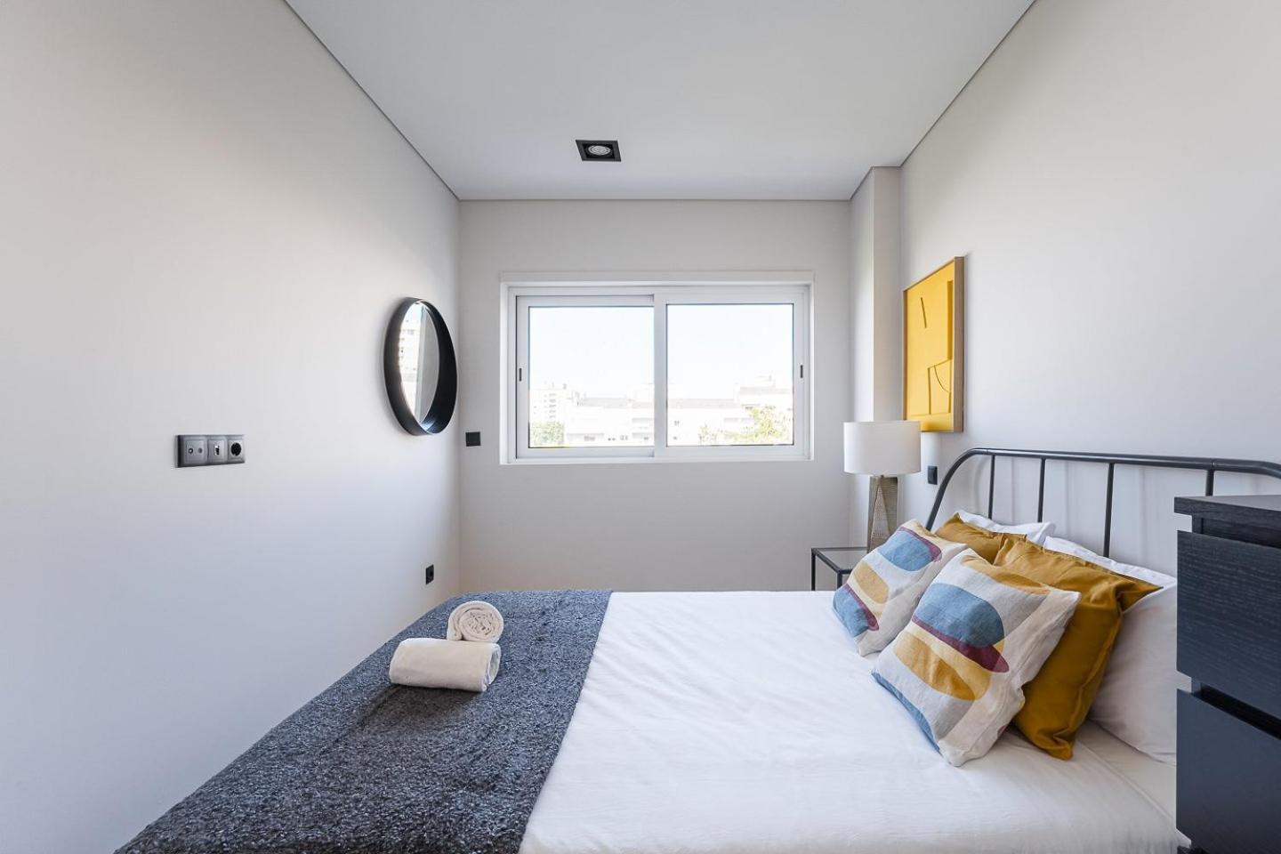Guestready - Quental Wallpaper Near Marques Square OOporto Esterno foto