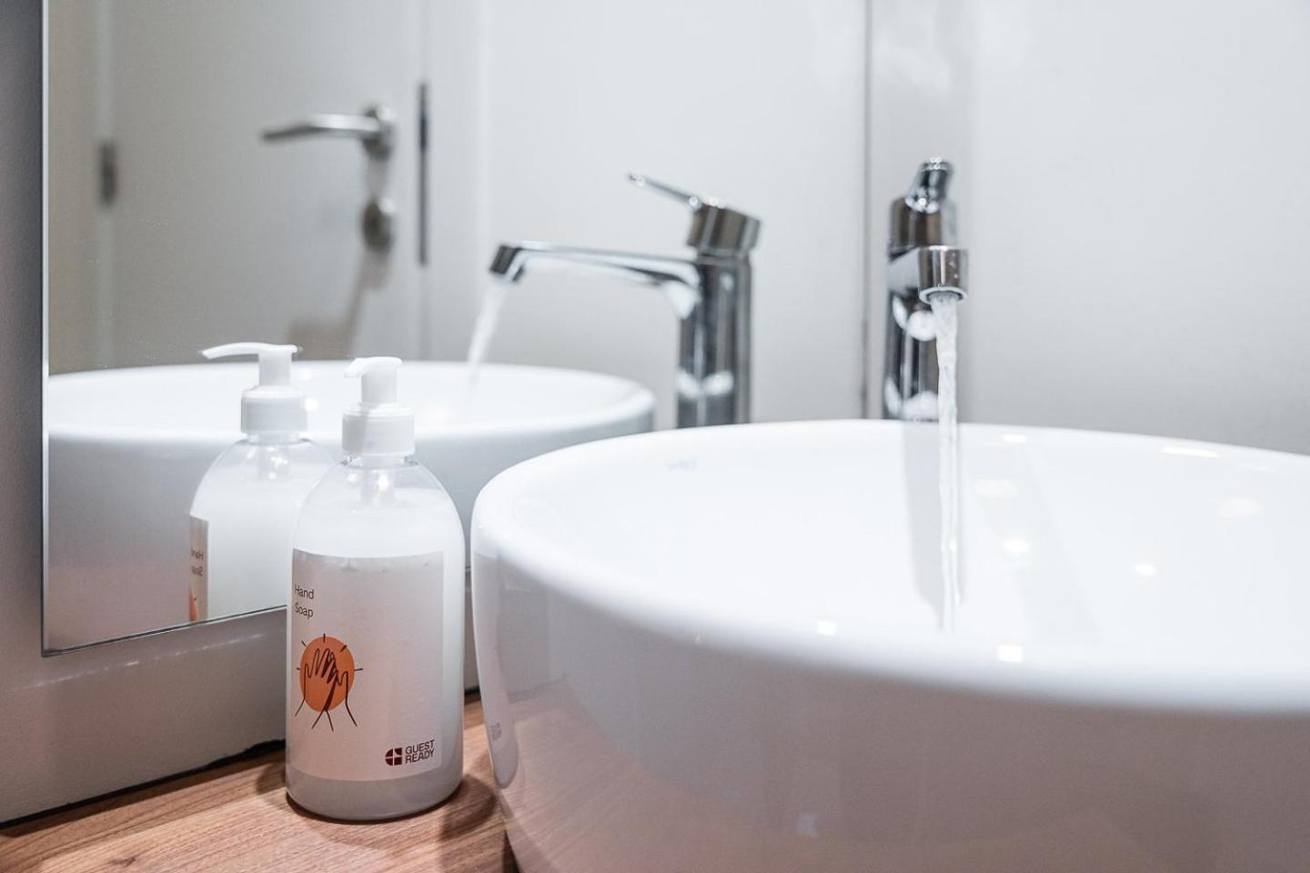 Guestready - Quental Wallpaper Near Marques Square OOporto Esterno foto