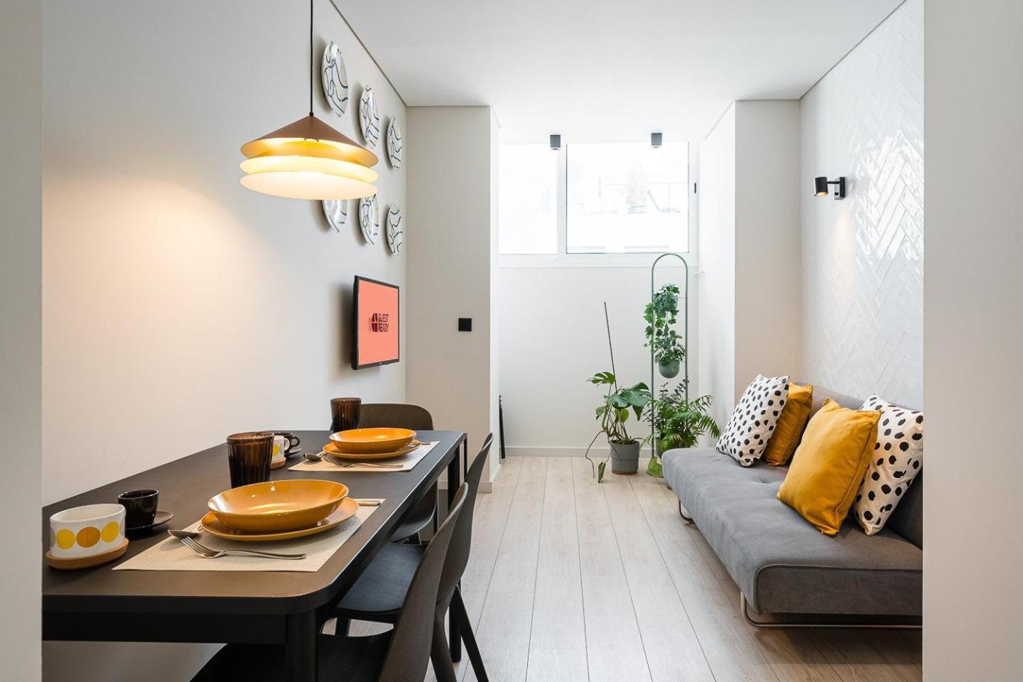 Guestready - Quental Wallpaper Near Marques Square OOporto Esterno foto