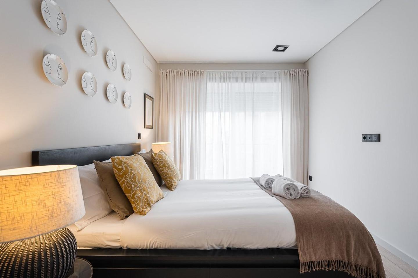 Guestready - Quental Wallpaper Near Marques Square OOporto Esterno foto