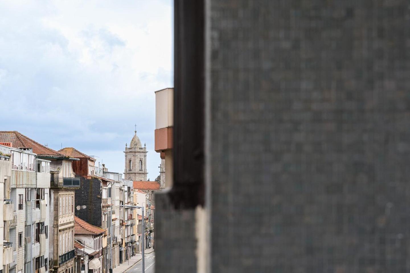 Guestready - Quental Wallpaper Near Marques Square OOporto Esterno foto
